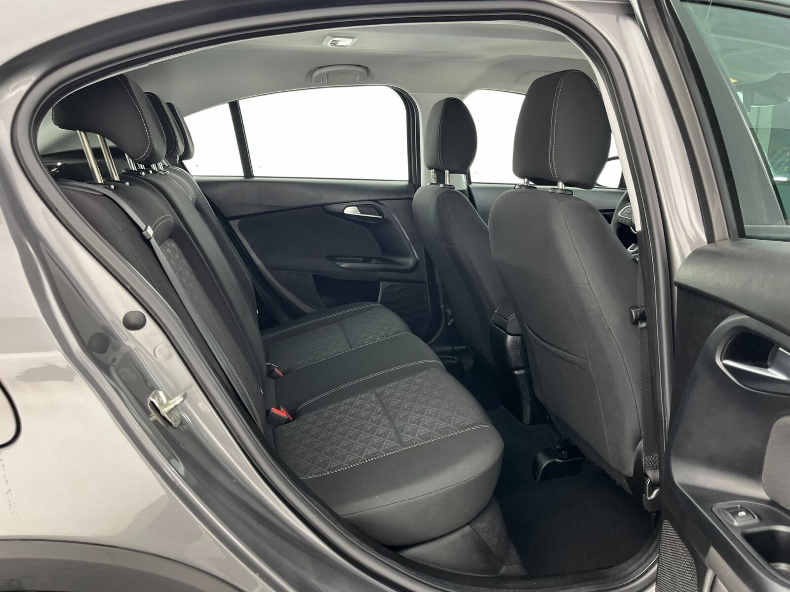 Fiat Egea Cross 1.6 MultiJet Urban GSR Traction+ DCT - 2024 - Detay