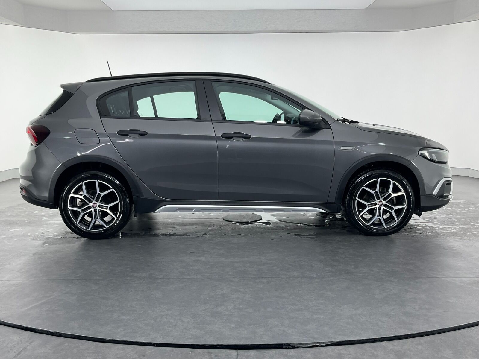 Fiat Egea Cross 1.6 MultiJet Urban GSR Traction+ DCT - 2024 - Detay