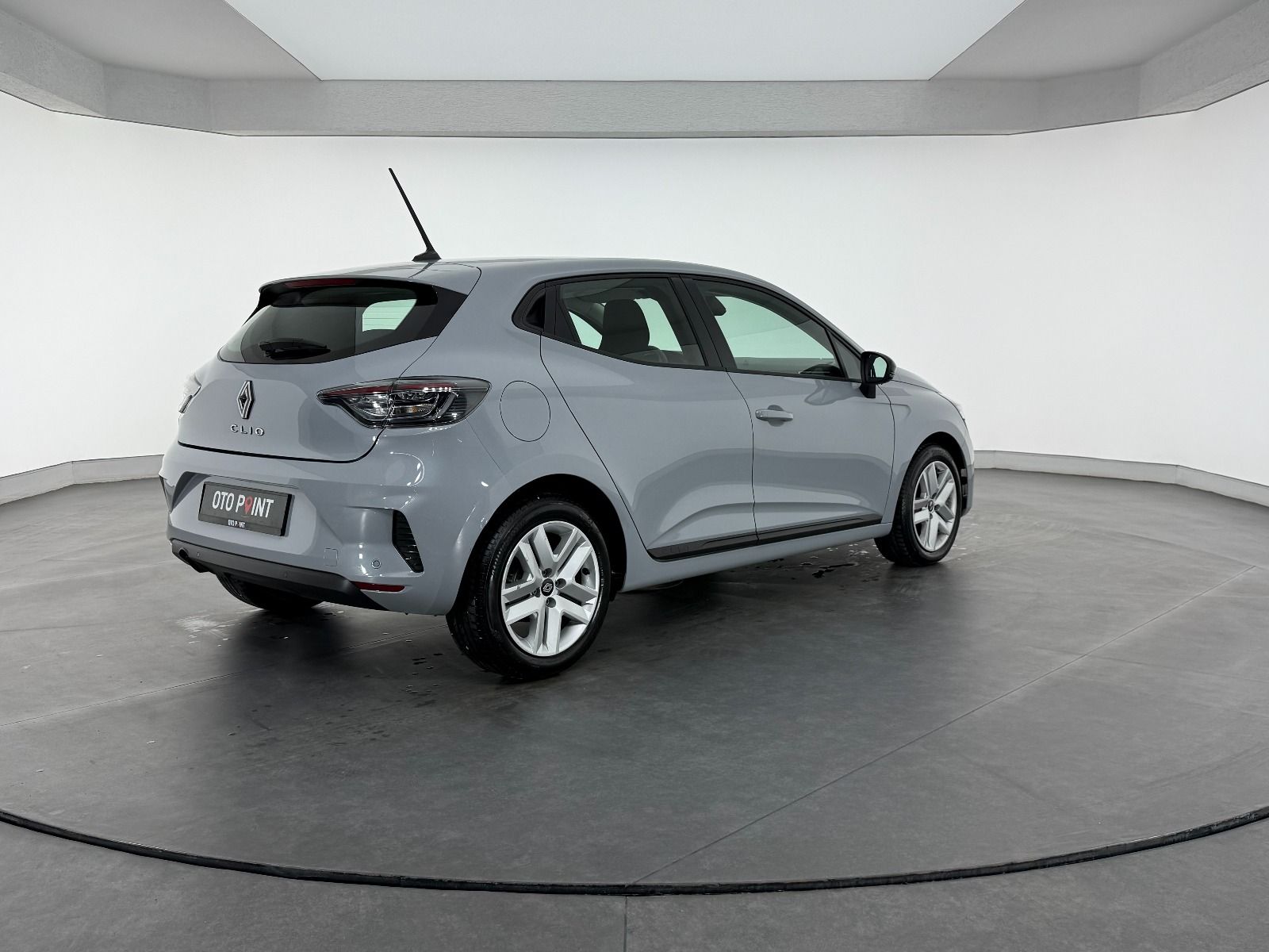 Renault Clio 1.0 TCE Evolution X-Tronic - 2026 - Detay