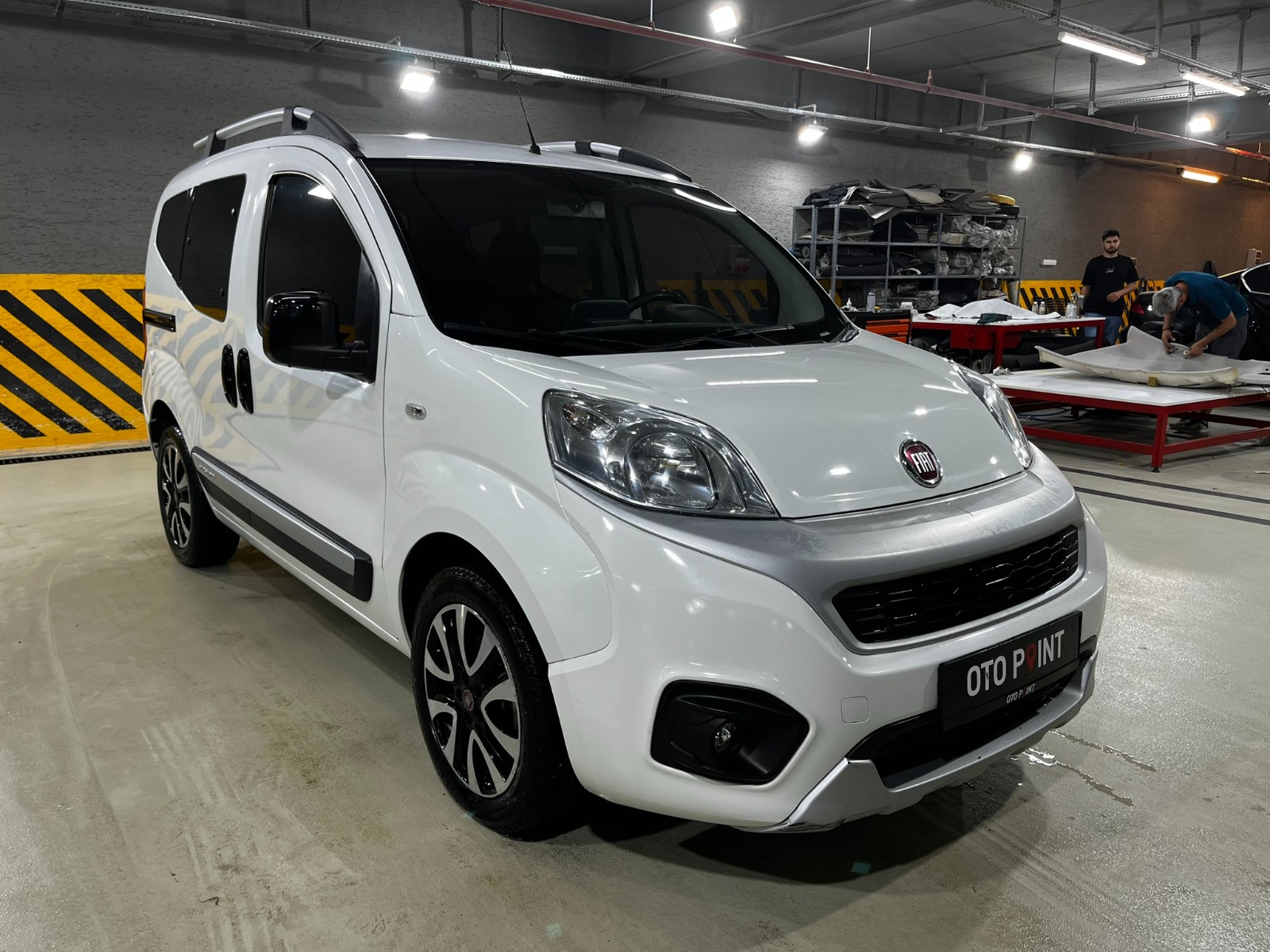 Fiat Fiorino Combi 1.3 MultiJet Premio - 2019