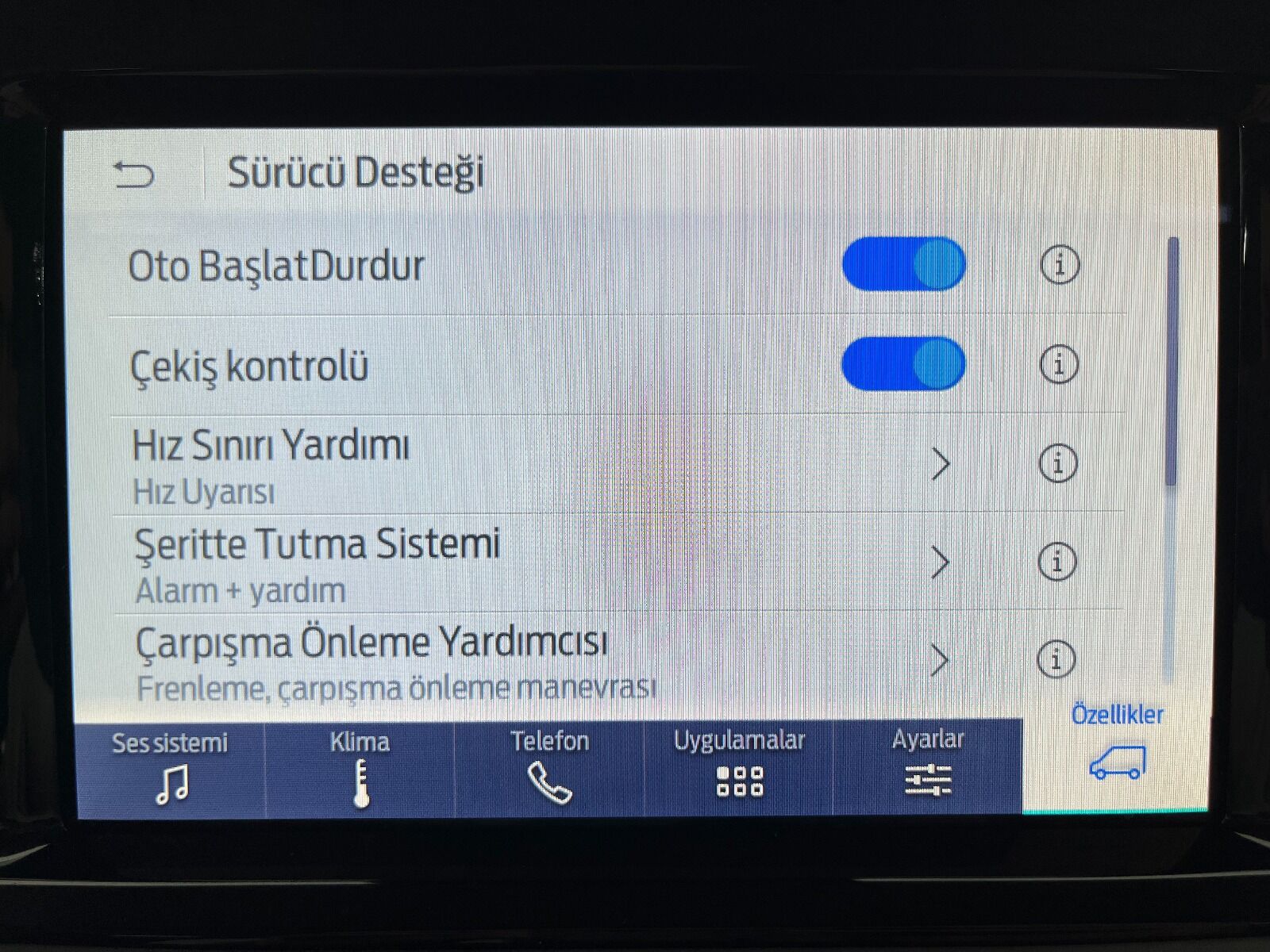 Ford Tourneo Courier 1.0L Ecoboost Titanium - 2025 - Detay