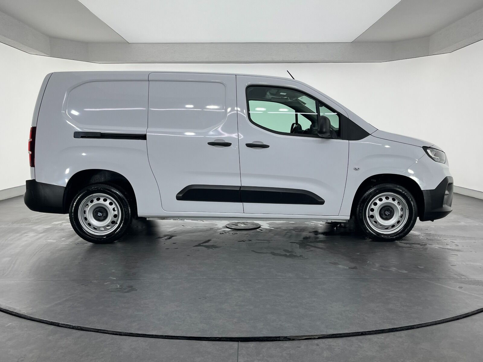 Fiat Doblo Cargo 1.5 BlueHDI Maxi - 2025 - Detay