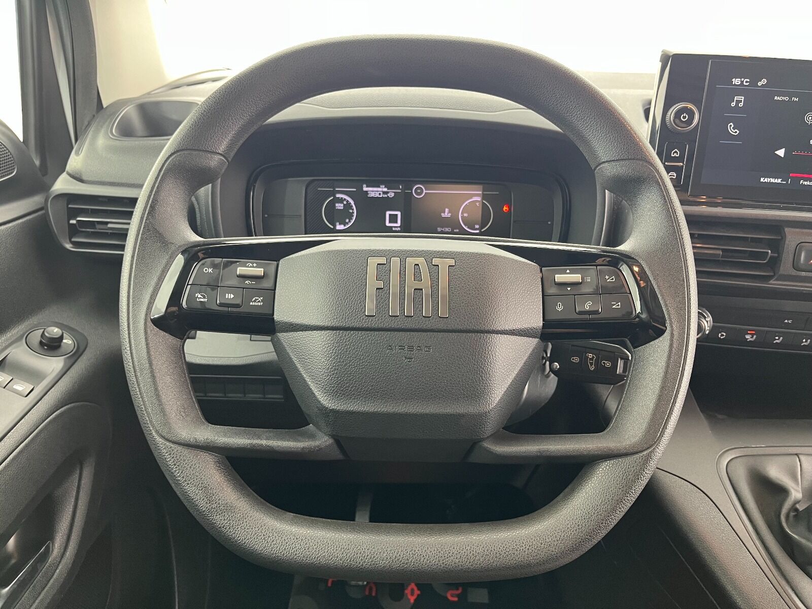 Fiat Doblo Cargo 1.5 BlueHDI Maxi - 2025 - Detay