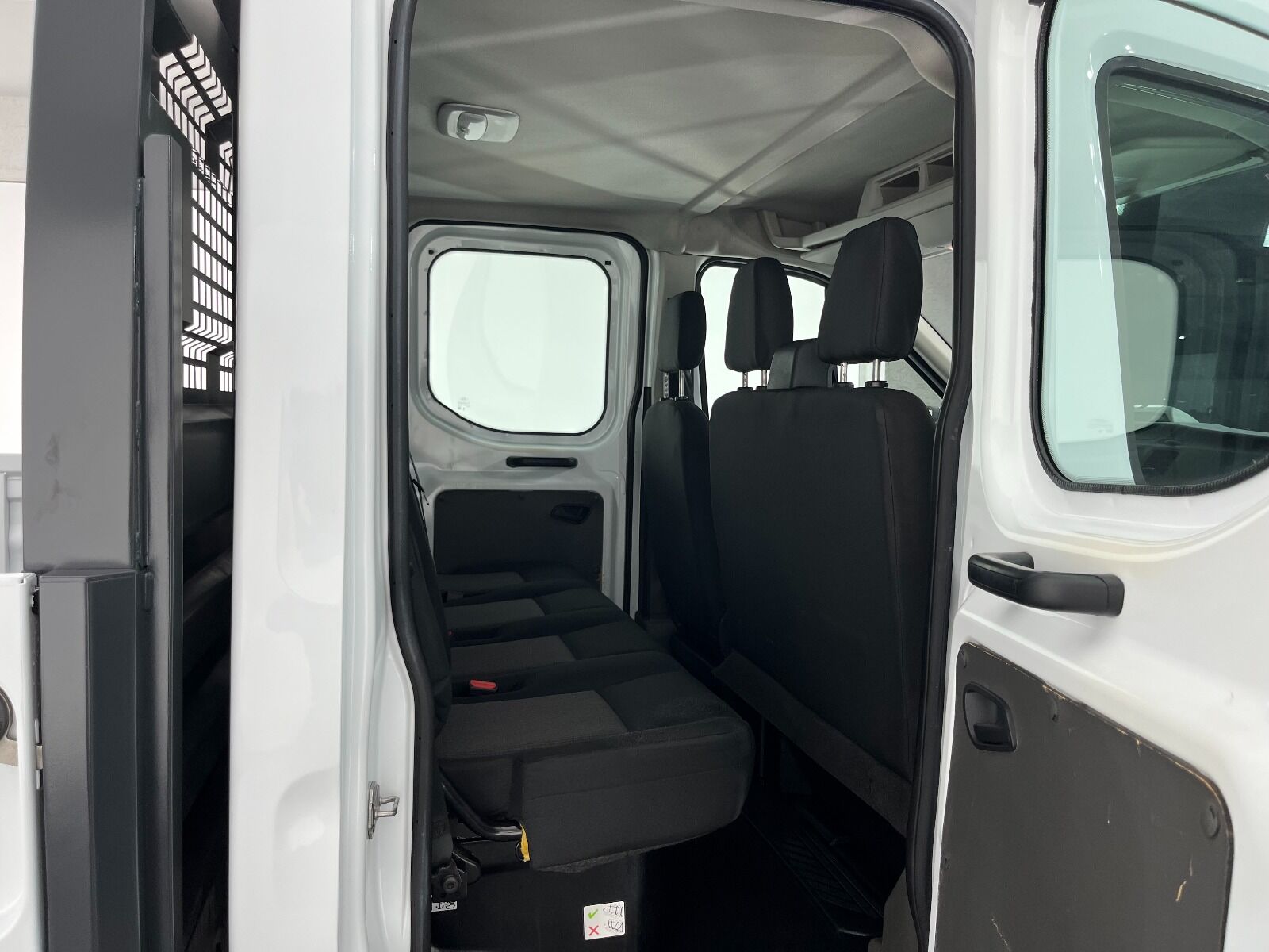 Ford Transit 350 M Çift Kabin - 2023 - Detay