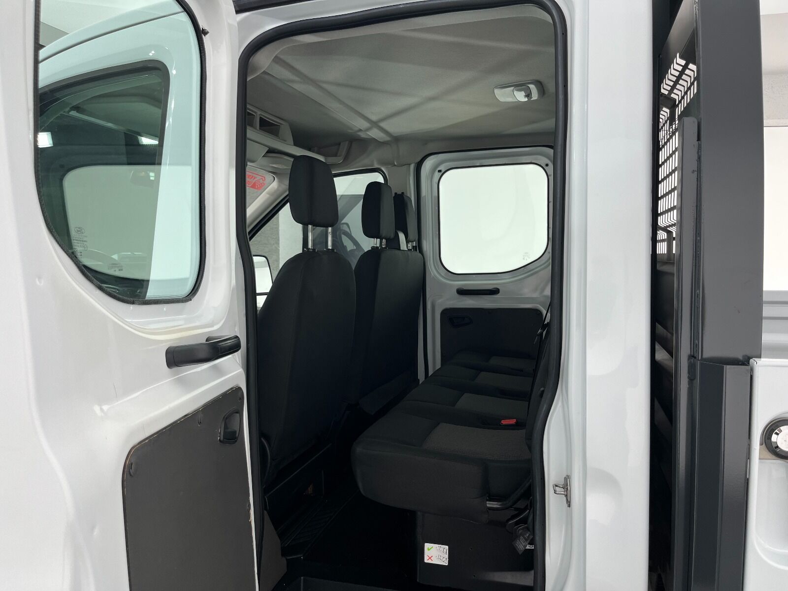 Ford Transit 350 M Çift Kabin - 2023 - Detay