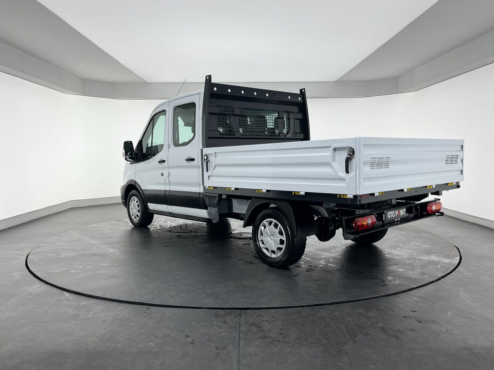 Ford Transit 350 M Çift Kabin - 2023 - Detay