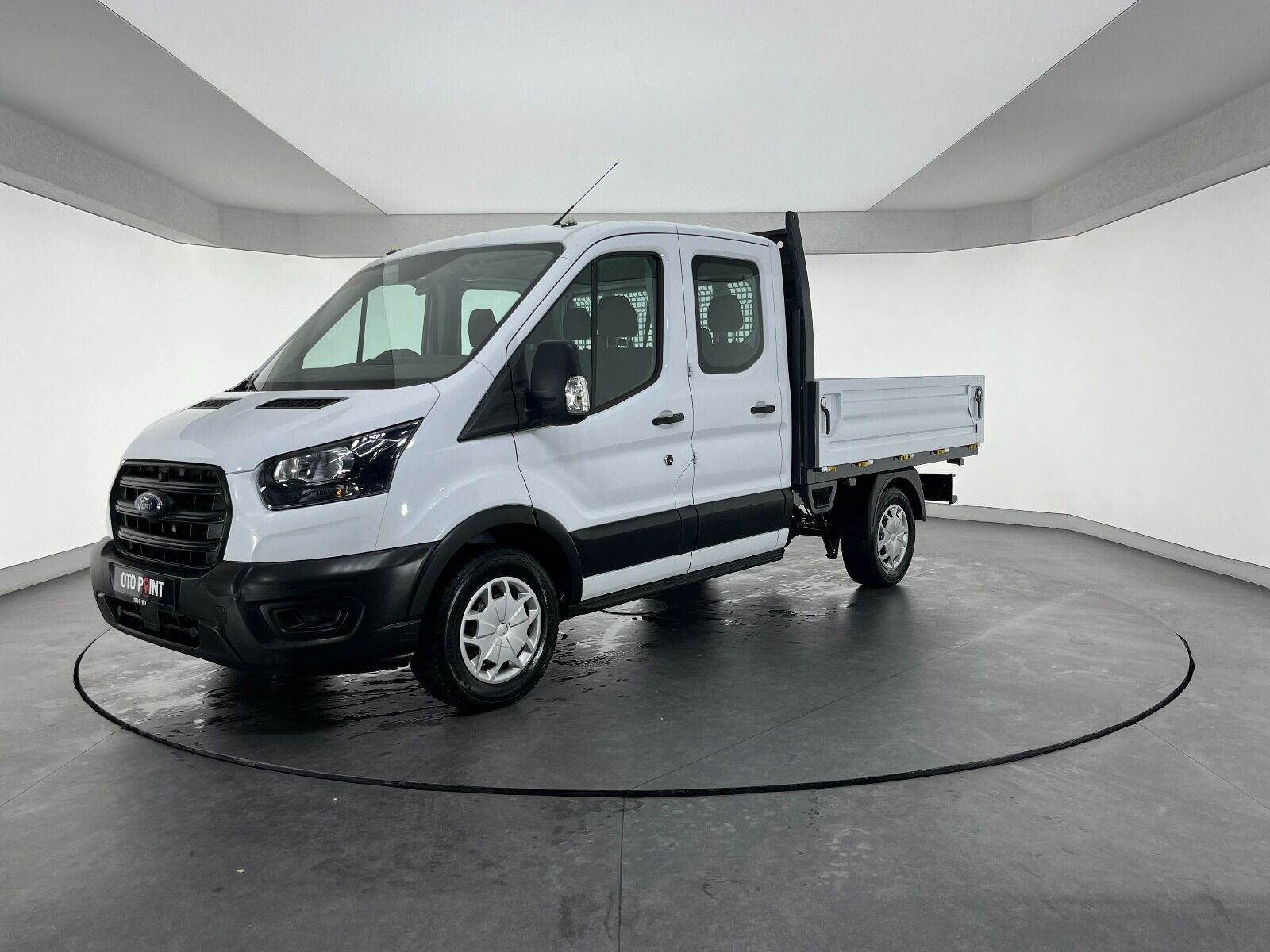 Ford Transit 350 M Çift Kabin - 2023 - Detay