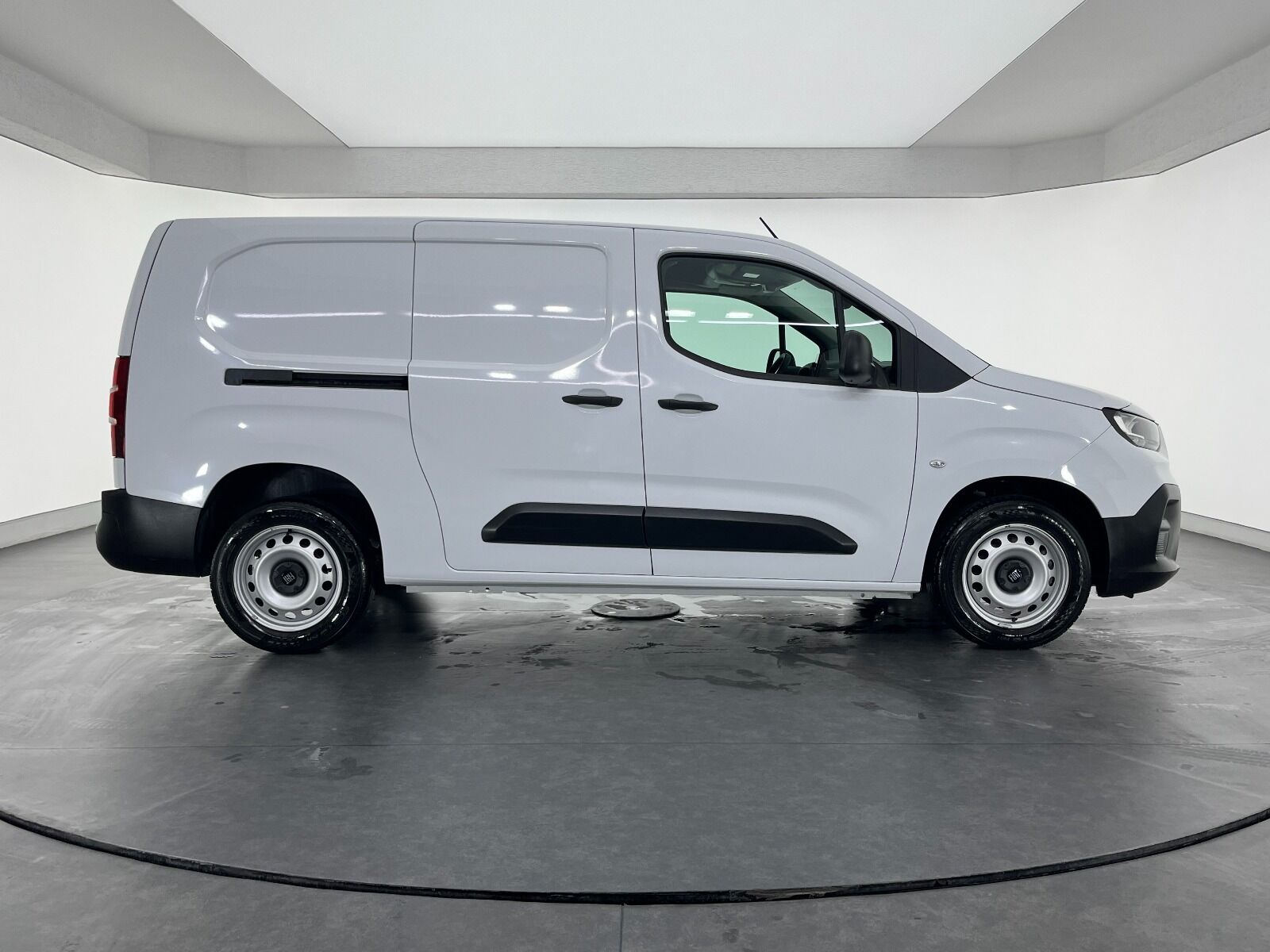 Fiat Doblo Cargo 1.5 BlueHDİ Maxi - 2025 - Detay