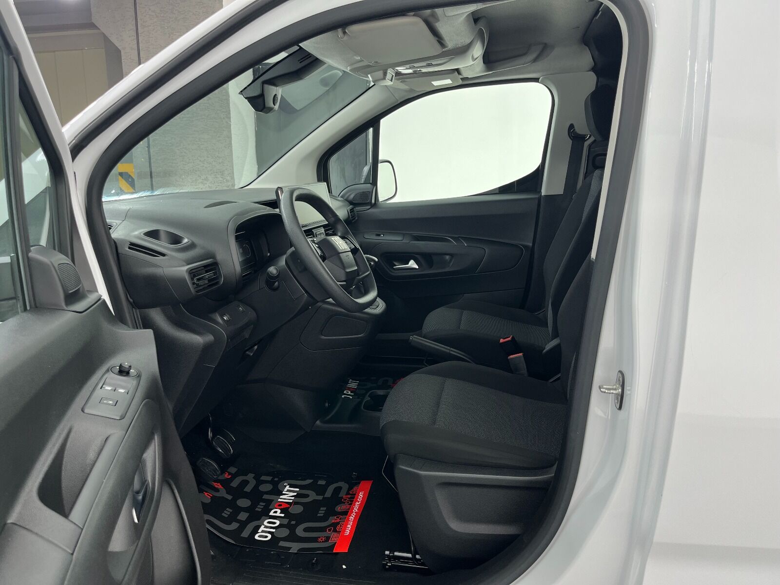 Fiat Doblo Cargo 1.5 BlueHDİ Maxi - 2025 - Detay