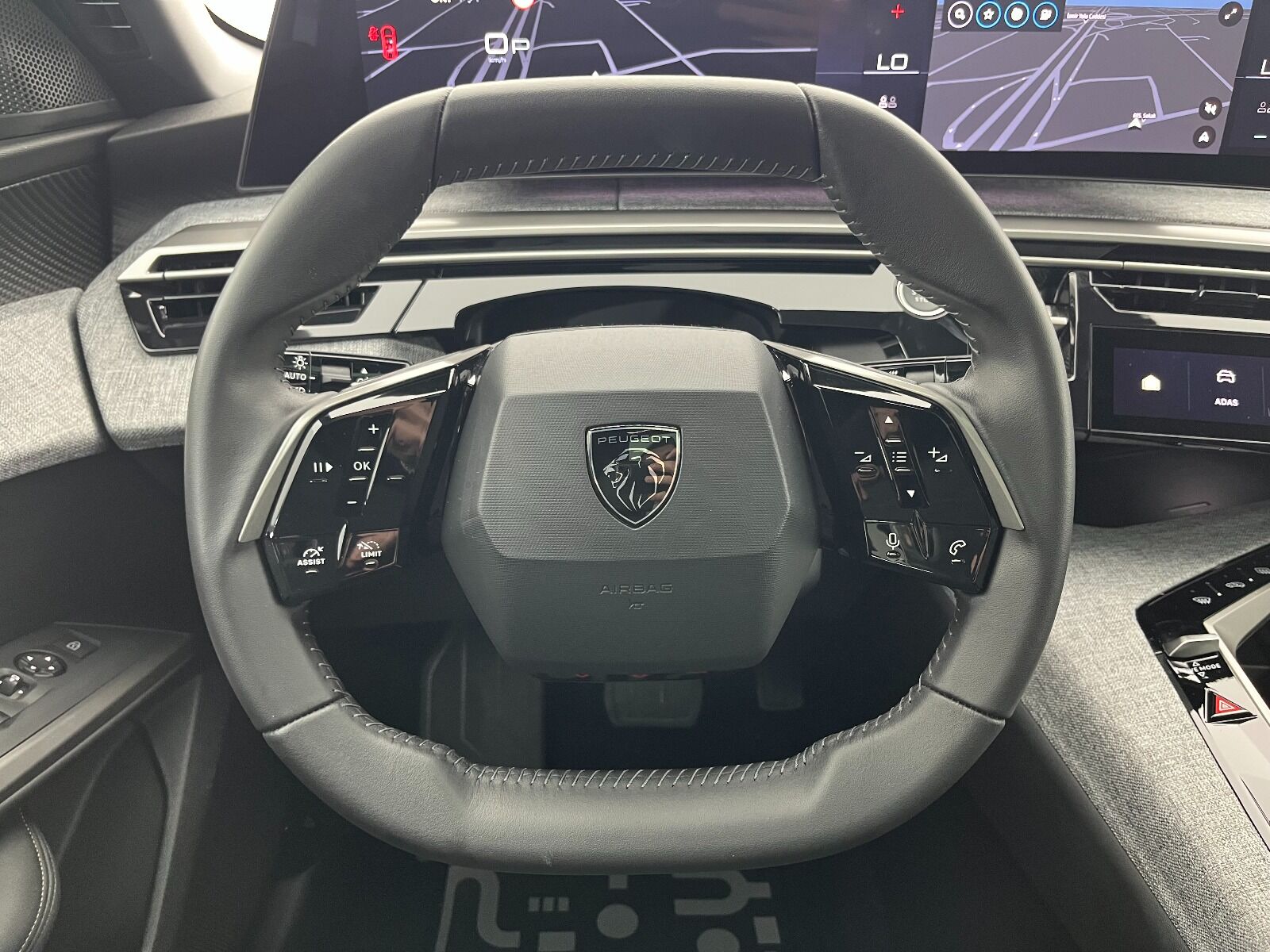 Peugeot 3008 Crossover 1.2 Hybrid Allure eDCS6 - 2025 - Detay