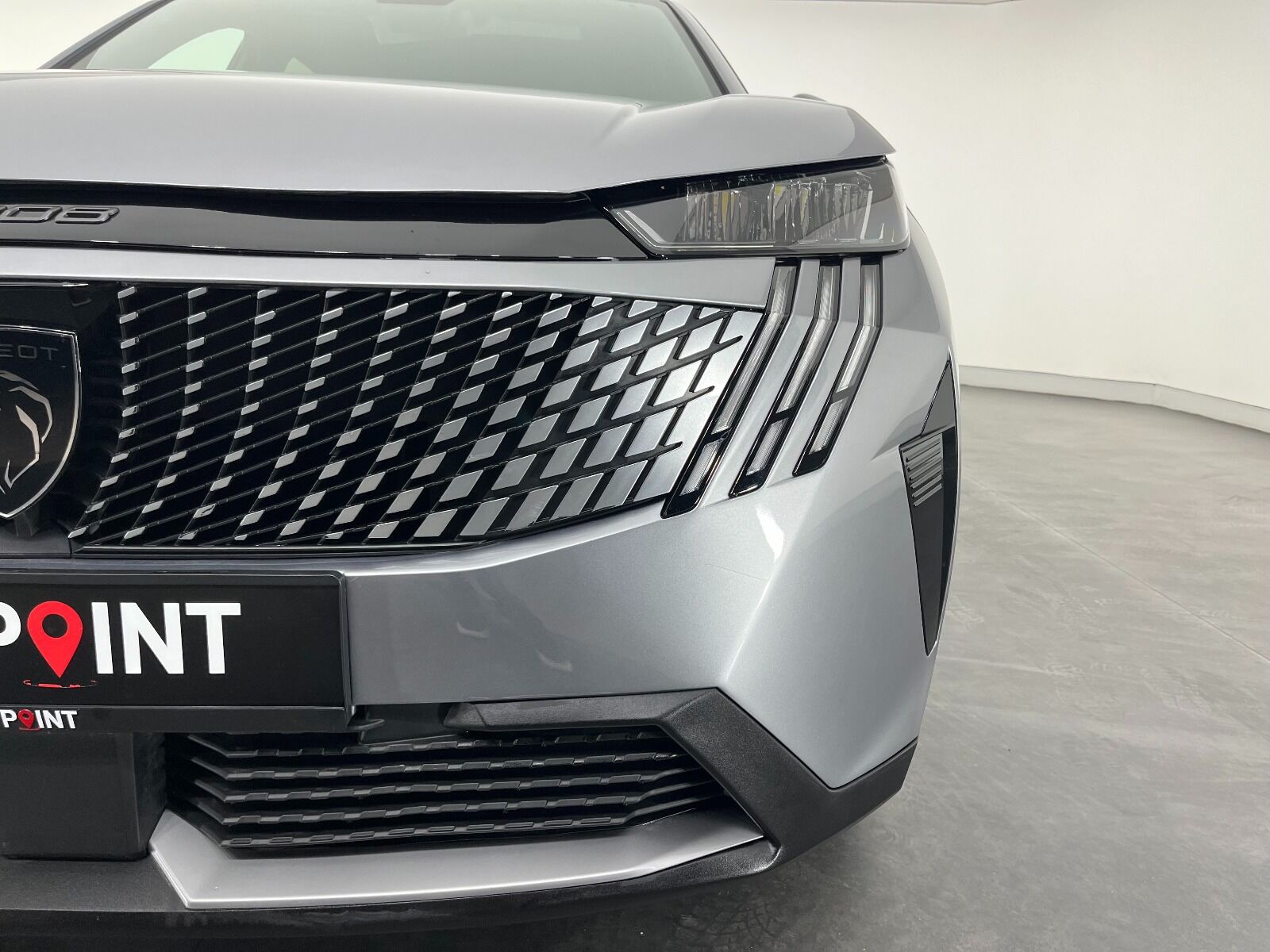 Peugeot 3008 Crossover 1.2 Hybrid Allure eDCS6 - 2025 - Detay