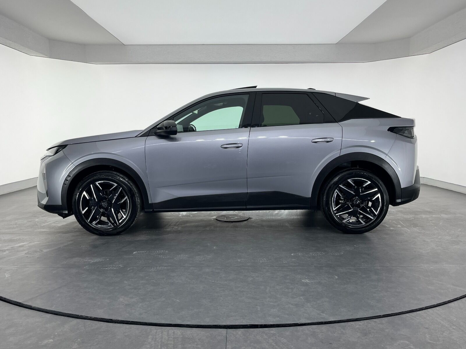 Peugeot 3008 Crossover 1.2 Hybrid Allure eDCS6 - 2025 - Detay