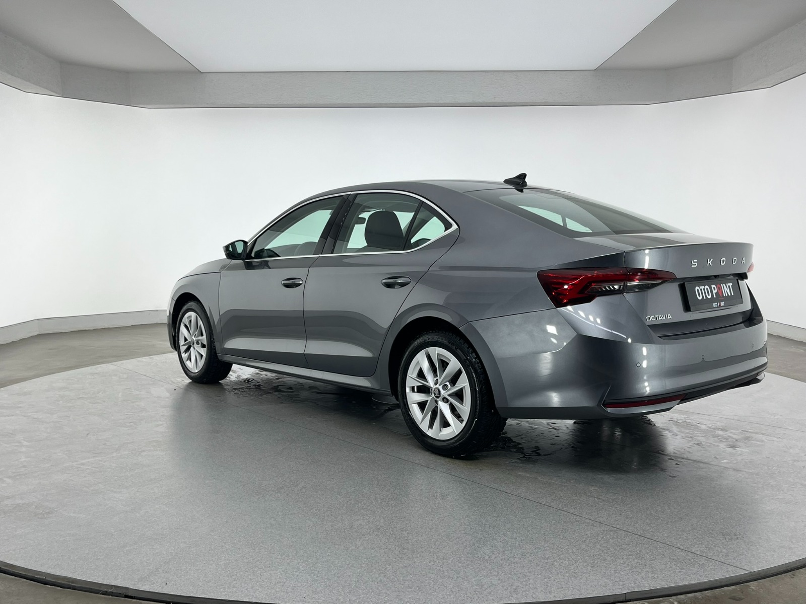 Skoda Octavia Sedan 1.5 TSI mHEV Premium DSG - 2025 - Detay