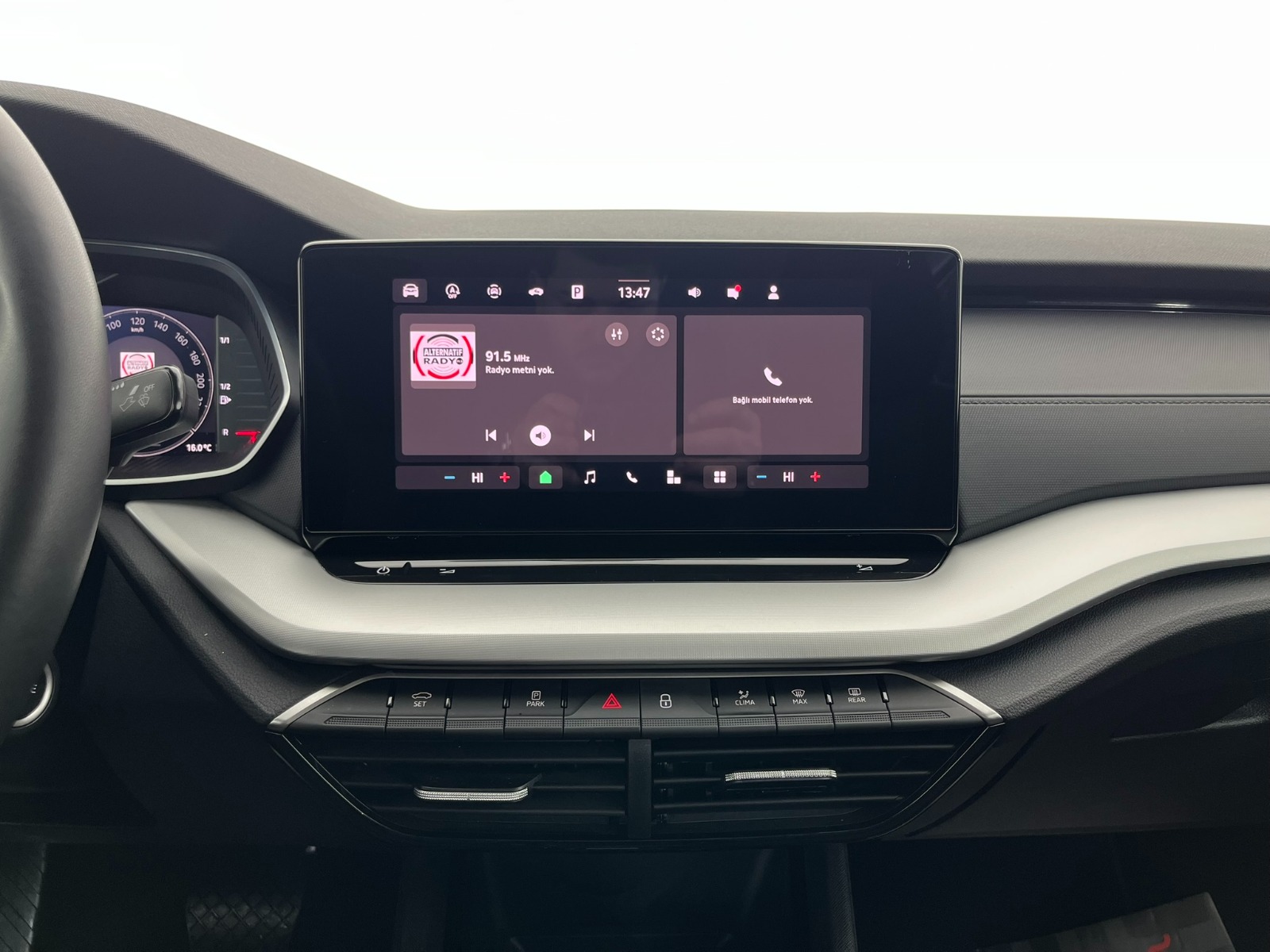 Skoda Octavia Sedan 1.5 TSI mHEV Premium DSG - 2025 - Detay