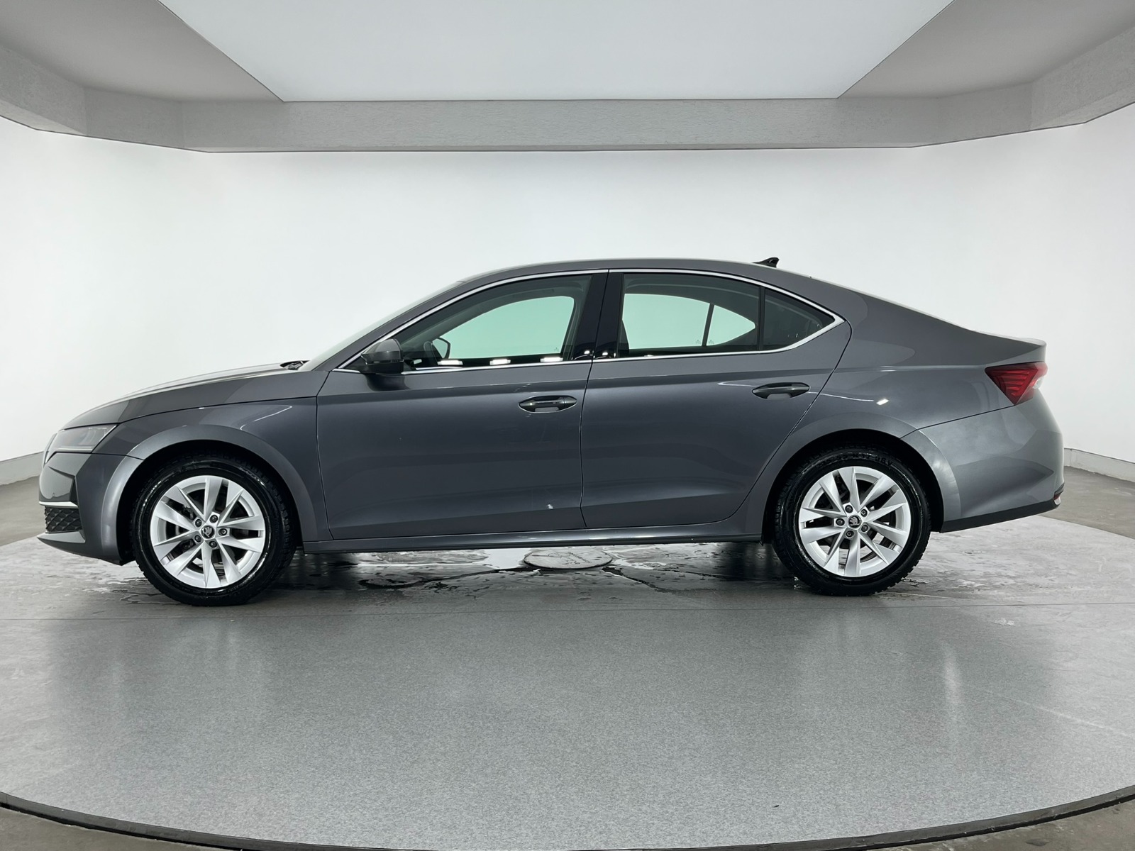 Skoda Octavia Sedan 1.5 TSI mHEV Premium DSG - 2025 - Detay