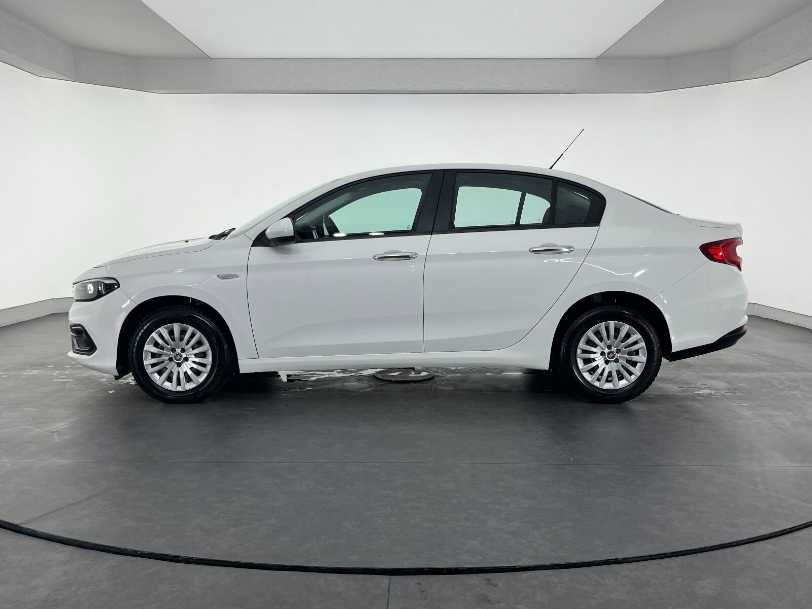 Fiat Egea 1.6 MultiJet Easy DCT - 2022 - Detay
