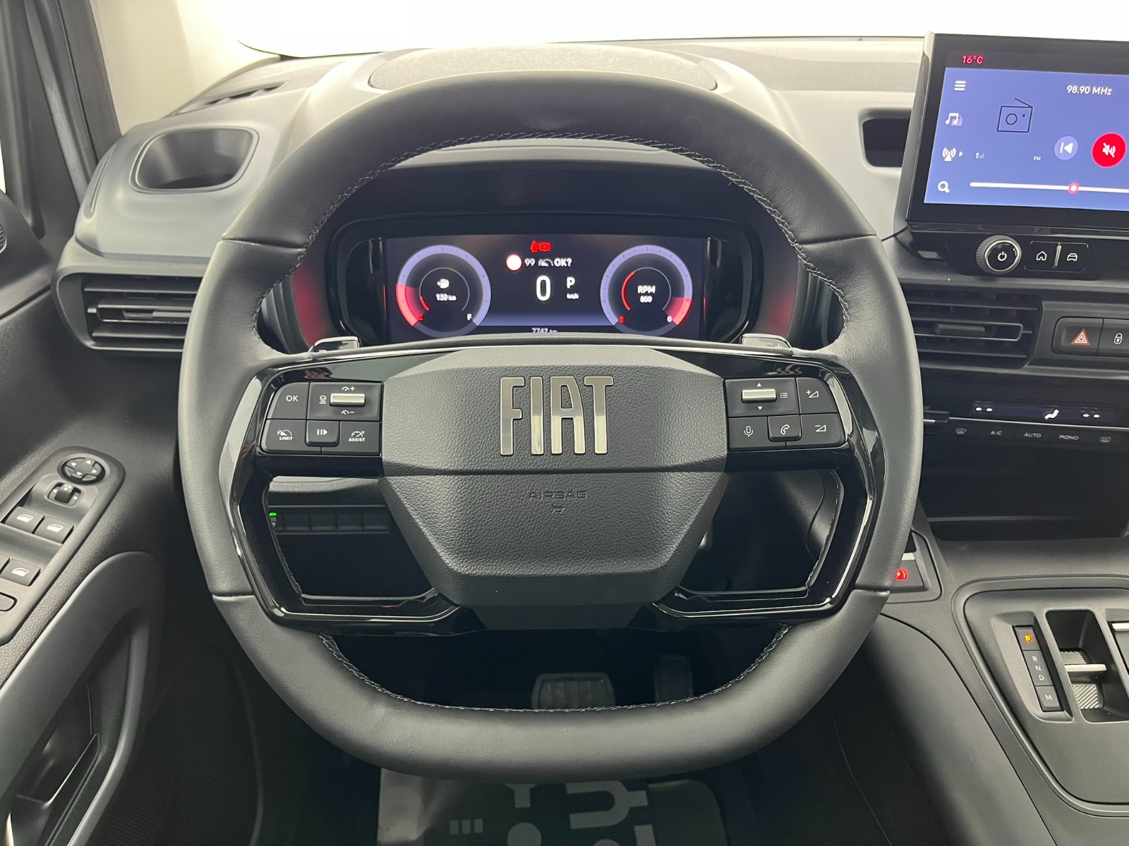 Fiat Doblo Combi 1.5 BlueHDI Premio Plus Otomatik - 2025 - Detay