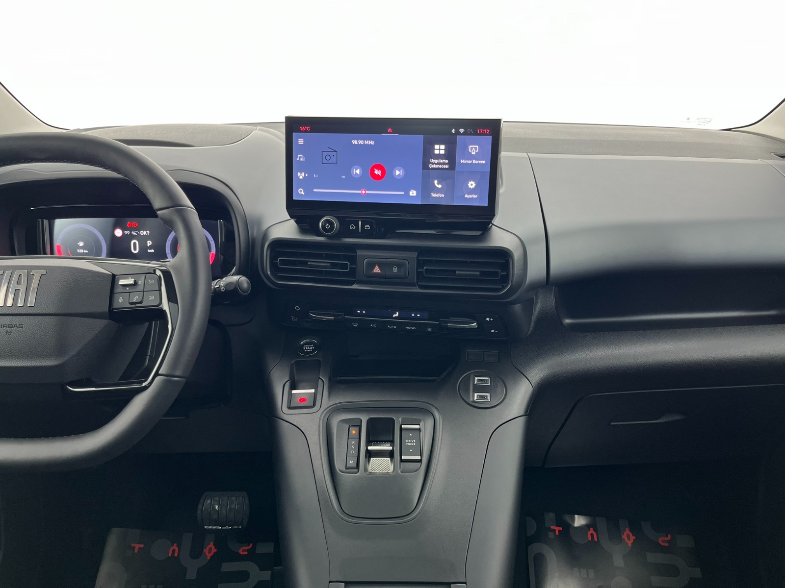 Fiat Doblo Combi 1.5 BlueHDI Premio Plus Otomatik - 2025 - Detay