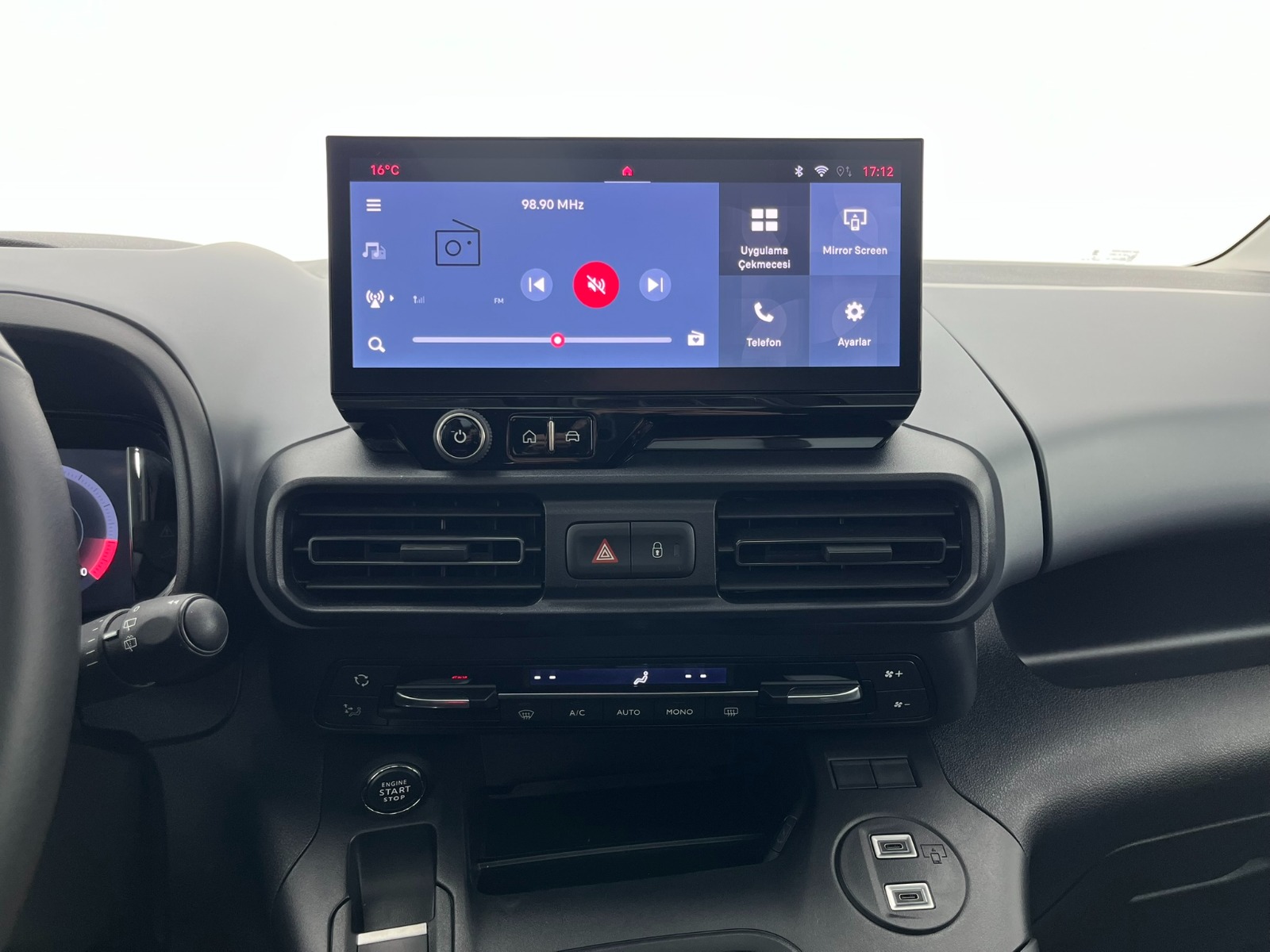 Fiat Doblo Combi 1.5 BlueHDI Premio Plus Otomatik - 2025 - Detay