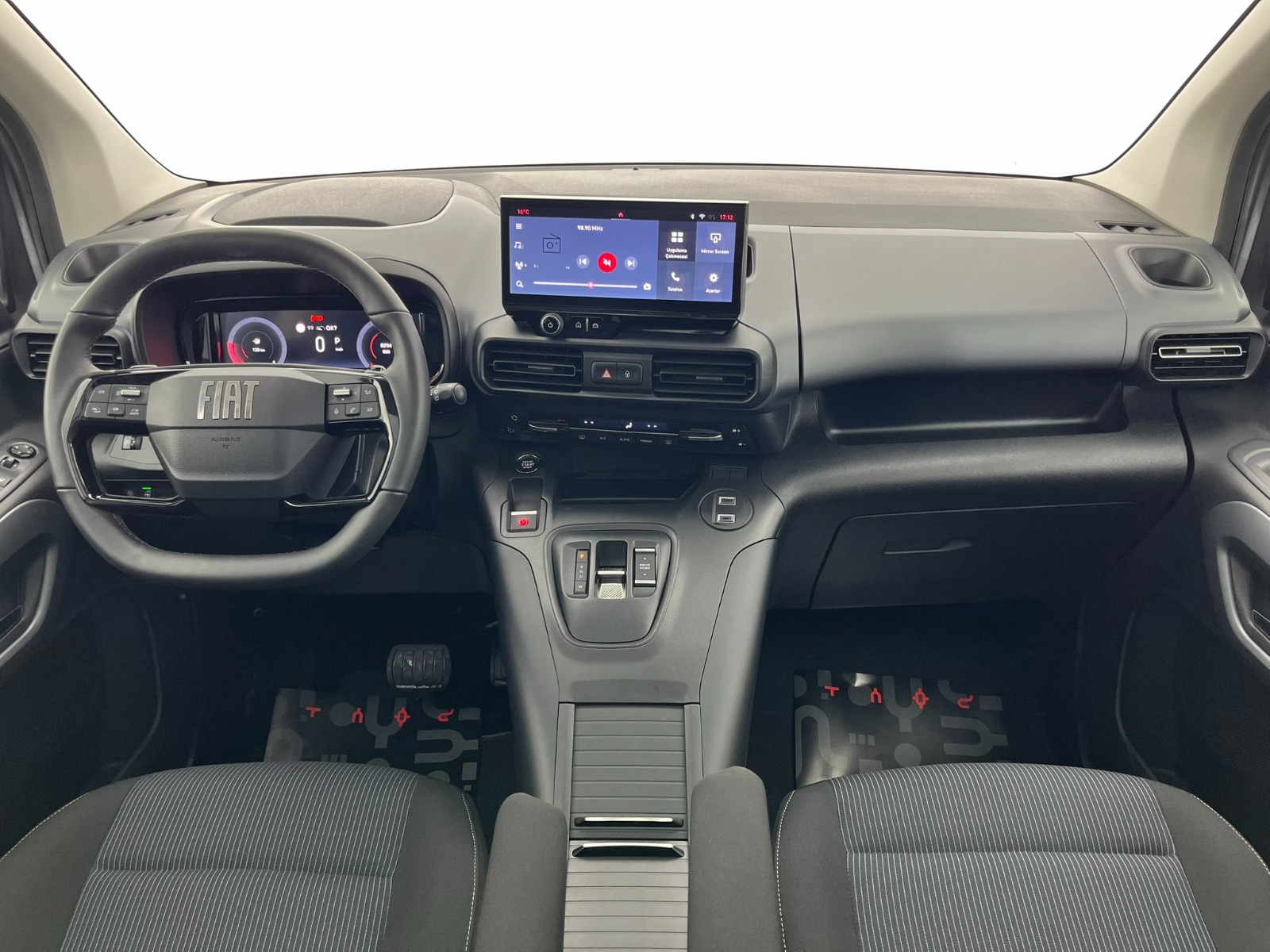 Fiat Doblo Combi 1.5 BlueHDI Premio Plus Otomatik - 2025 - Detay