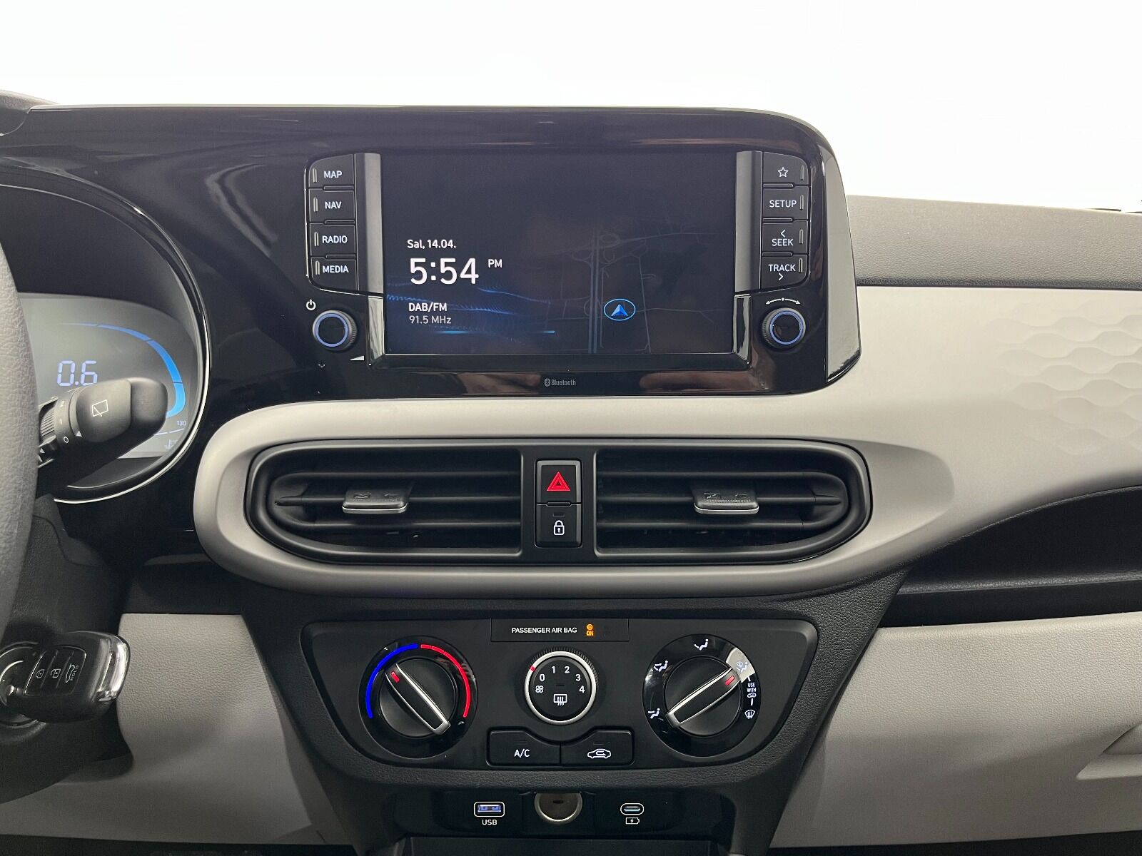 Hyundai i10 1.2 MPI Style+Navigasyon - 2025 - Detay