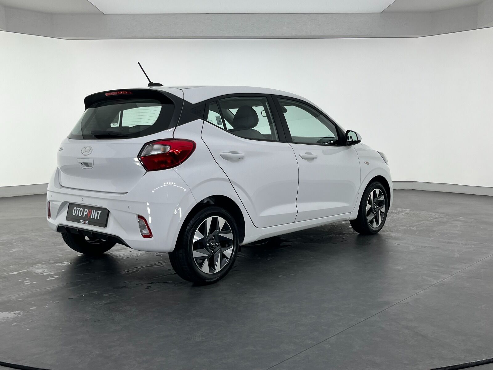 Hyundai i10 1.2 MPI Style+Navigasyon - 2025 - Detay