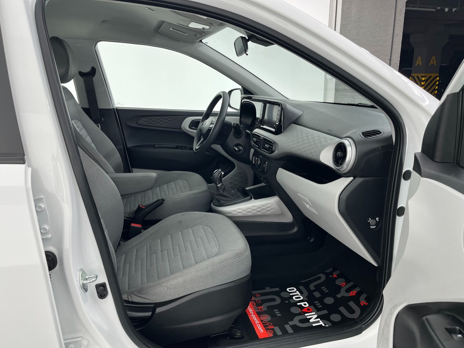 Hyundai i10 1.2 MPI Style+Navigasyon - 2025 - Detay