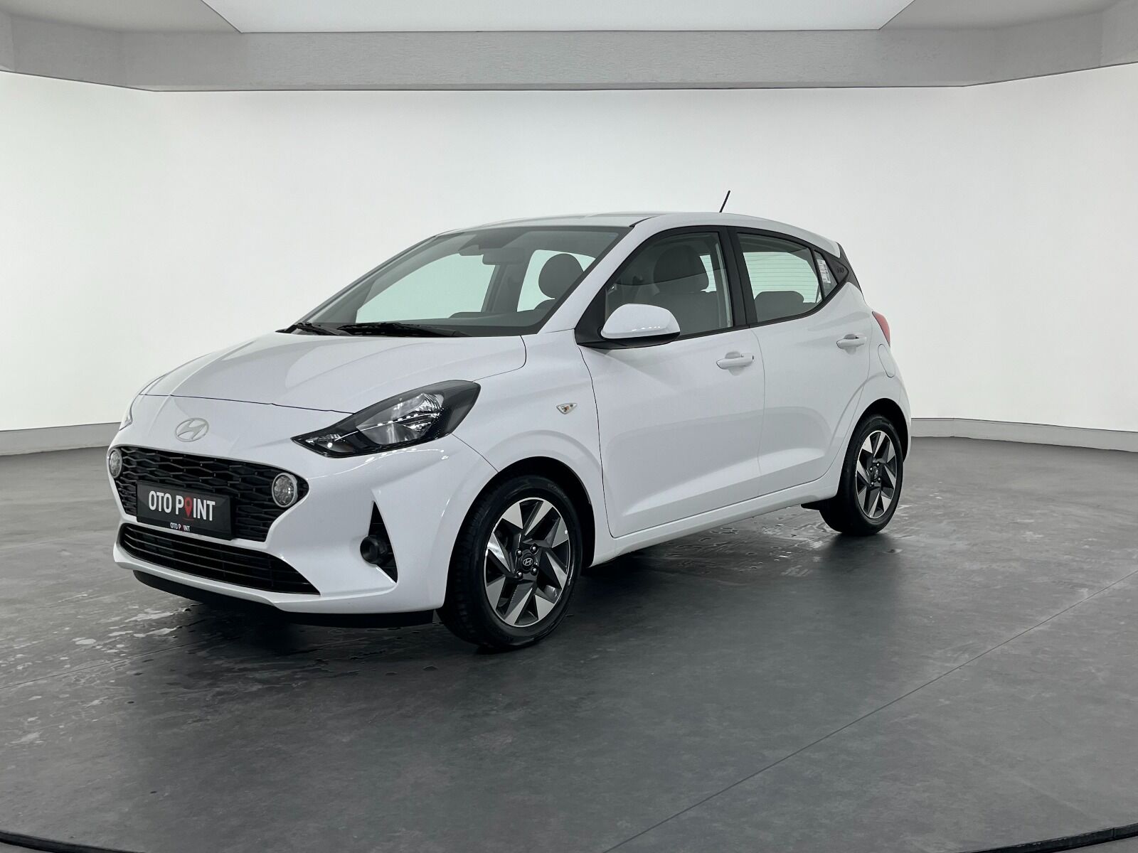 Hyundai i10 1.2 MPI Style+Navigasyon - 2025 - Detay