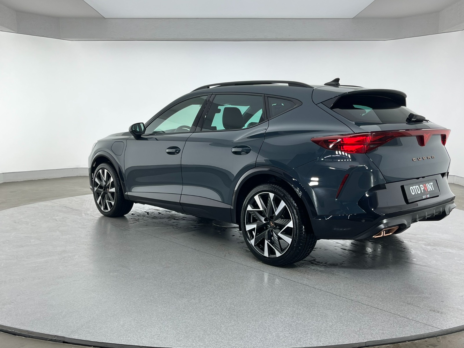 Cupra Formentor SUV 1.5 e-Hybrid Supreme DSG - 2025 - Detay