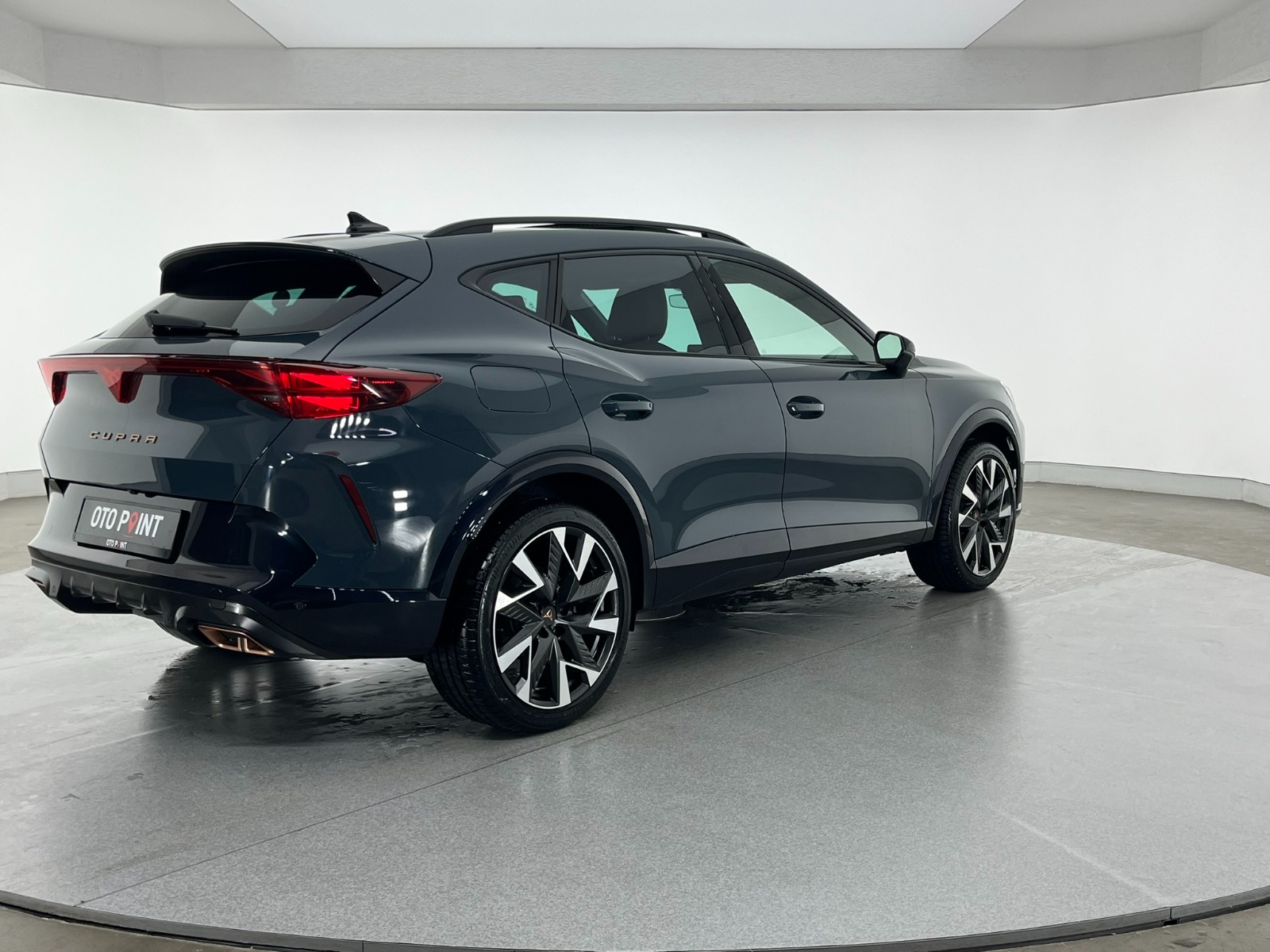 Cupra Formentor SUV 1.5 e-Hybrid Supreme DSG - 2025 - Detay