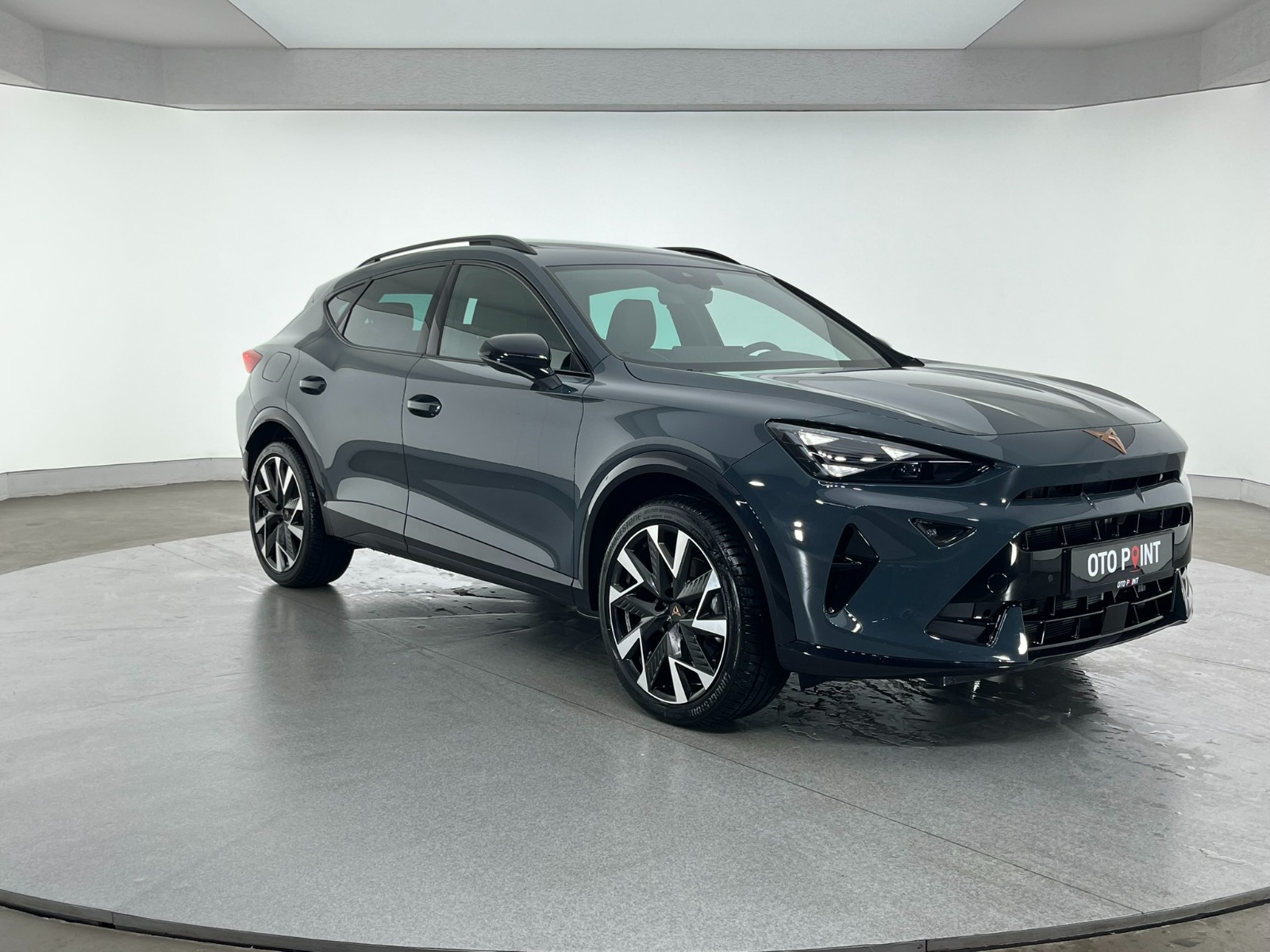 Cupra Formentor SUV 1.5 e-Hybrid Supreme DSG - 2025 - Detay