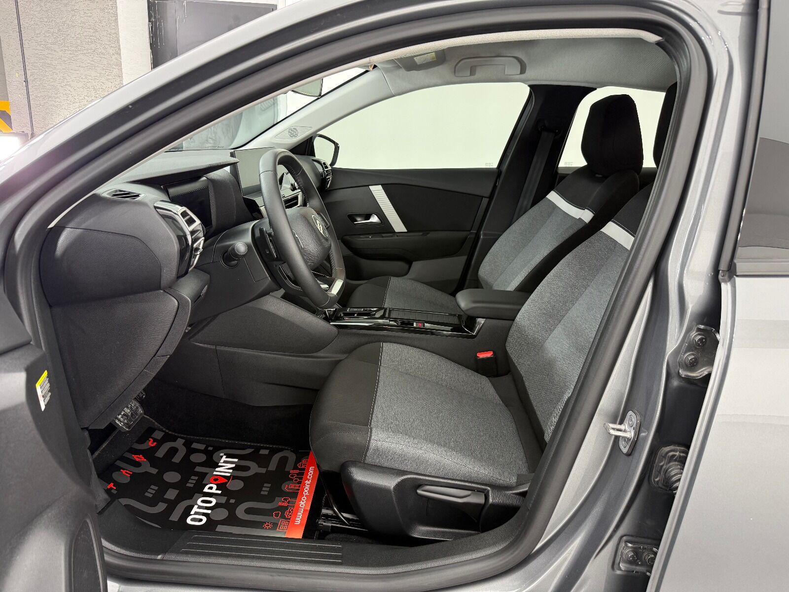 Citroen C4 X 1.2 Puretech You EAT8 - 2025 - Detay