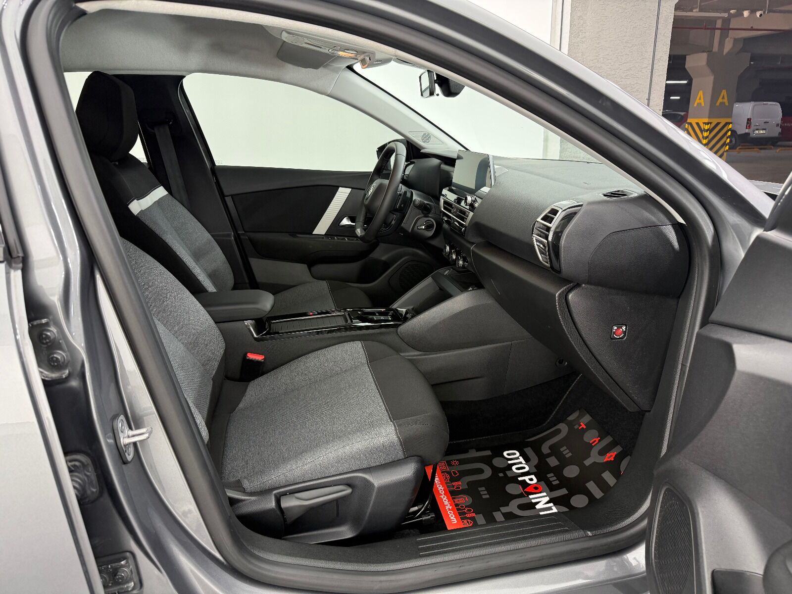 Citroen C4 X 1.2 Puretech You EAT8 - 2025 - Detay