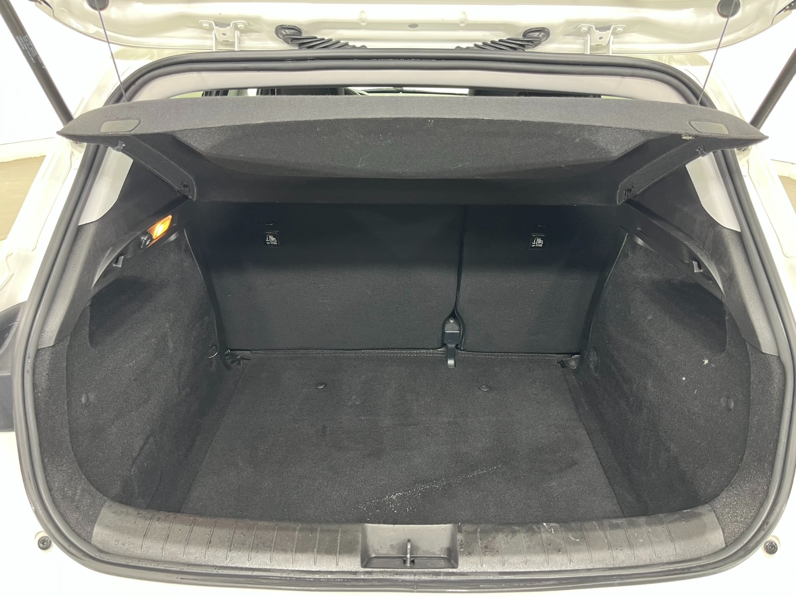 Fiat Egea Cross 1.6 MultiJet Lounge DCT - 2023 - Detay