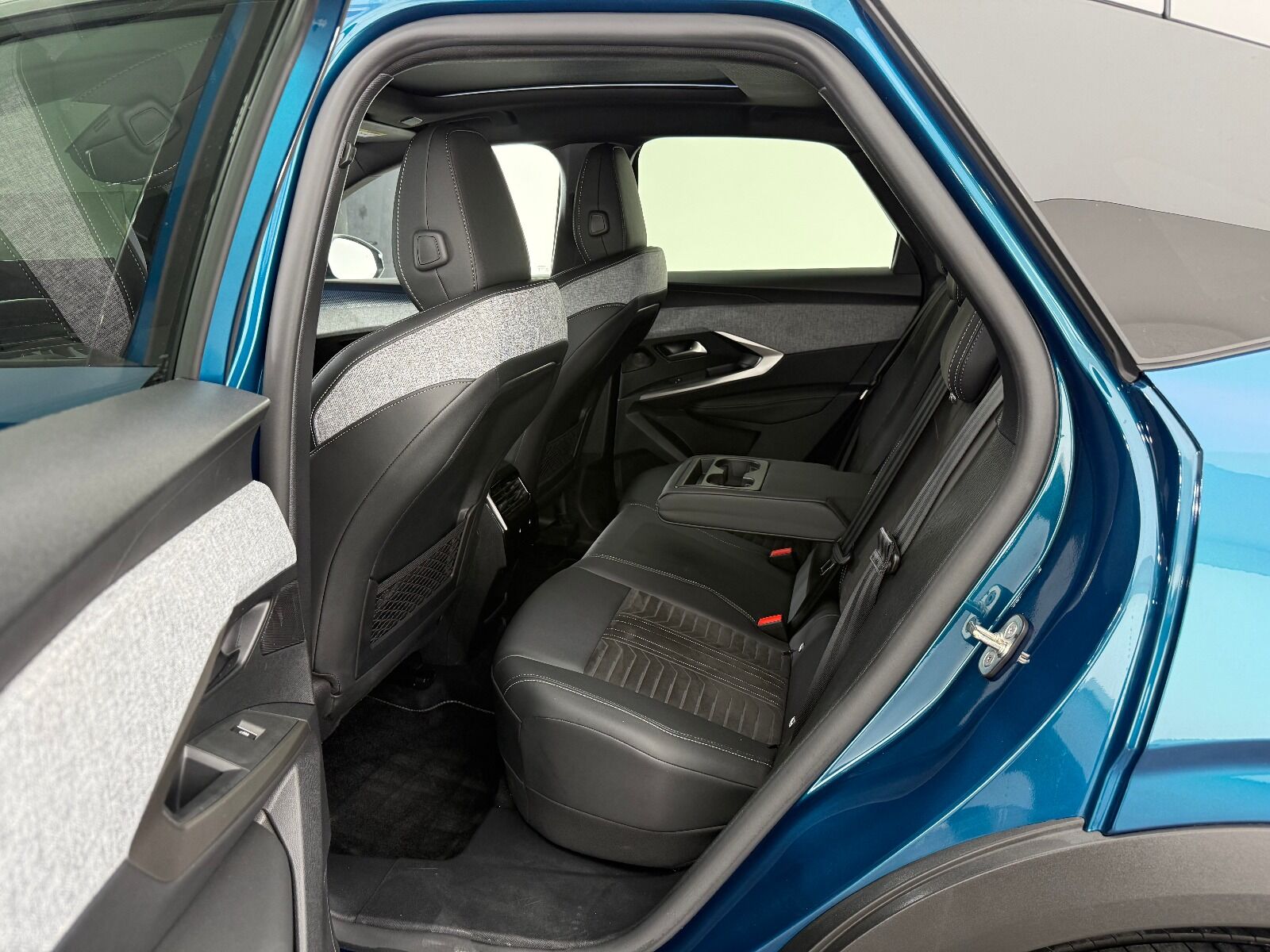 Peugeot 3008 1.2 Hybrid GT e-DCS6 - 2026 - Detay