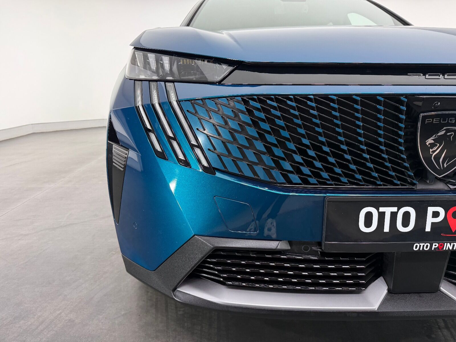Peugeot 3008 1.2 Hybrid GT e-DCS6 - 2026 - Detay