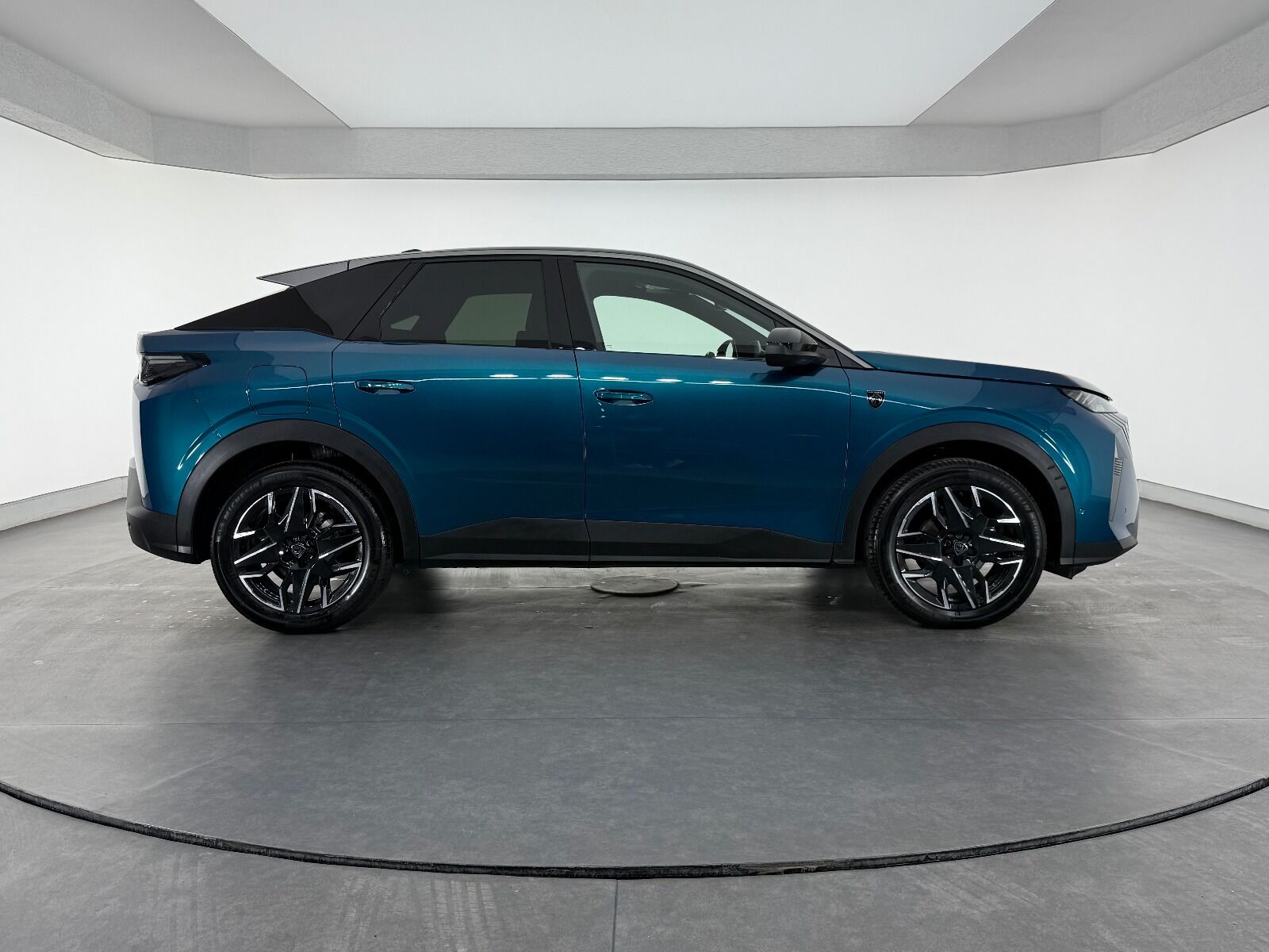 Peugeot 3008 1.2 Hybrid GT e-DCS6 - 2026 - Detay