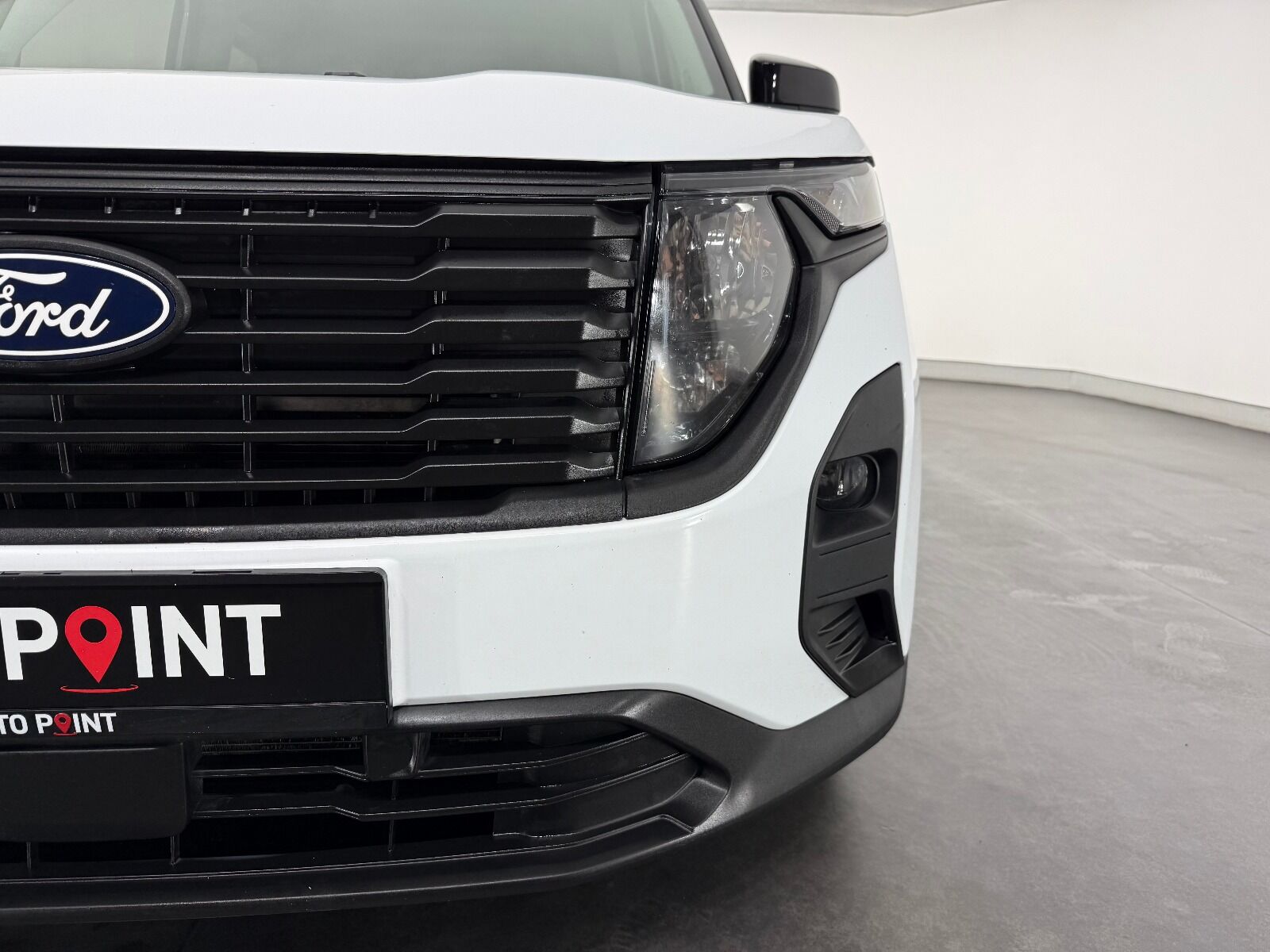 Ford Tourneo Courier 1.5L EcoBlue Deluxe - 2024 - Detay