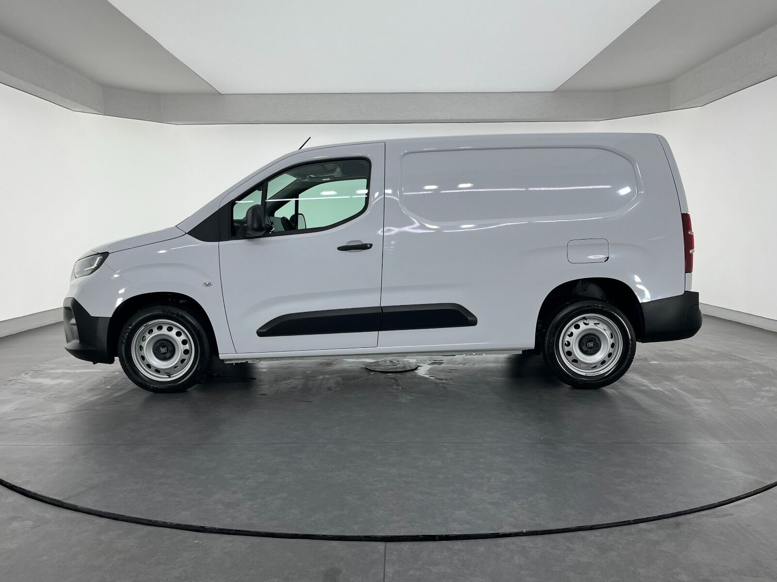 Fiat Doblo Cargo 1.5 BlueHDİ Maxi - 2025 - Detay