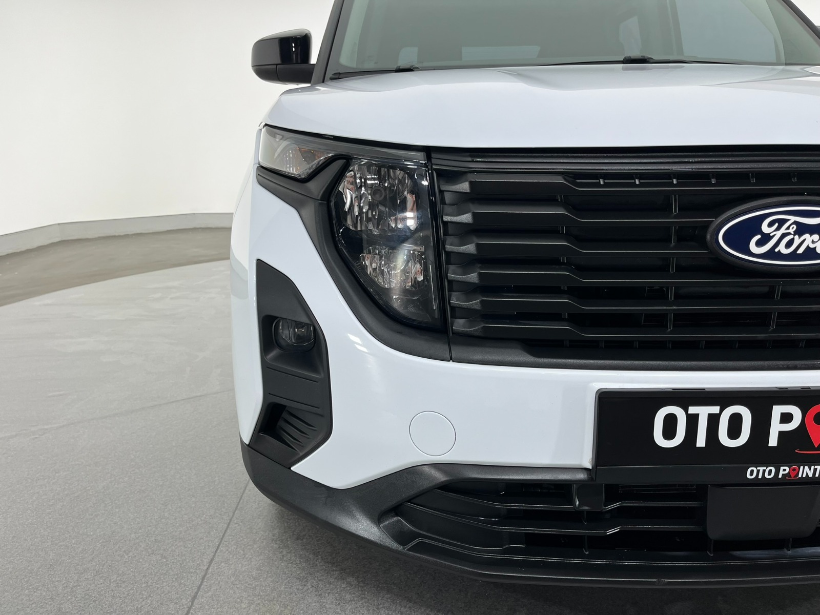 Ford Tourneo Courier Kombi 1.5 EcoBlue Deluxe - 2024 - Detay