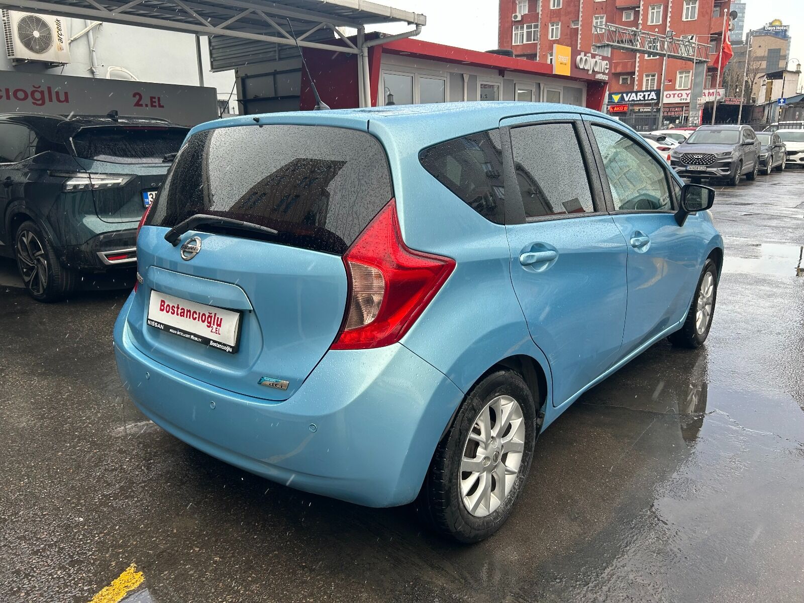 2.El Nissan Note Hatchback 1.5 DCI Tekna | Manuel & Dizel | Mavi ...