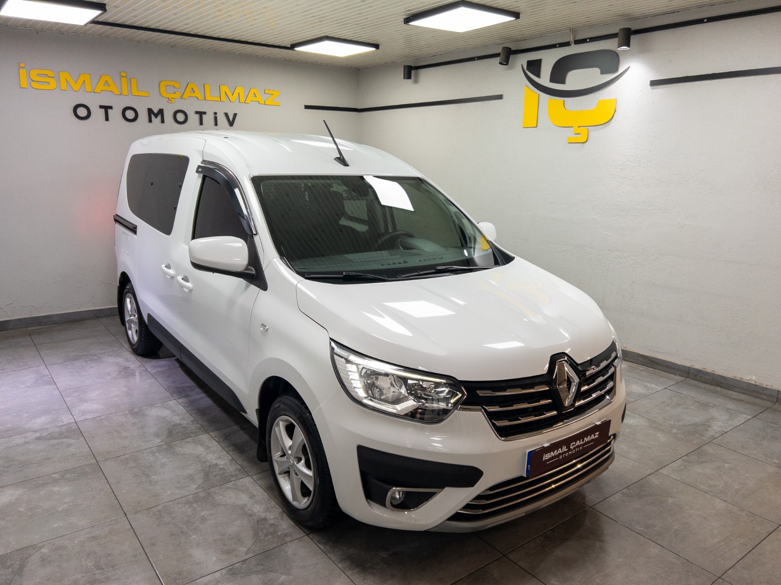 İkinci El Renault Express 2022, 2. El Renault Express Fiyat Listesi