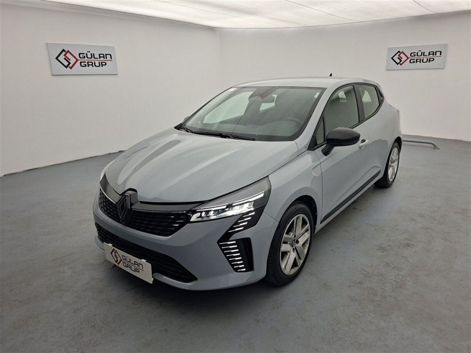 GÜLAN 2.EL - 2026 RENAULT CLİO 1.0 TCE EVOLUTİON X-TRONİC %20KDV