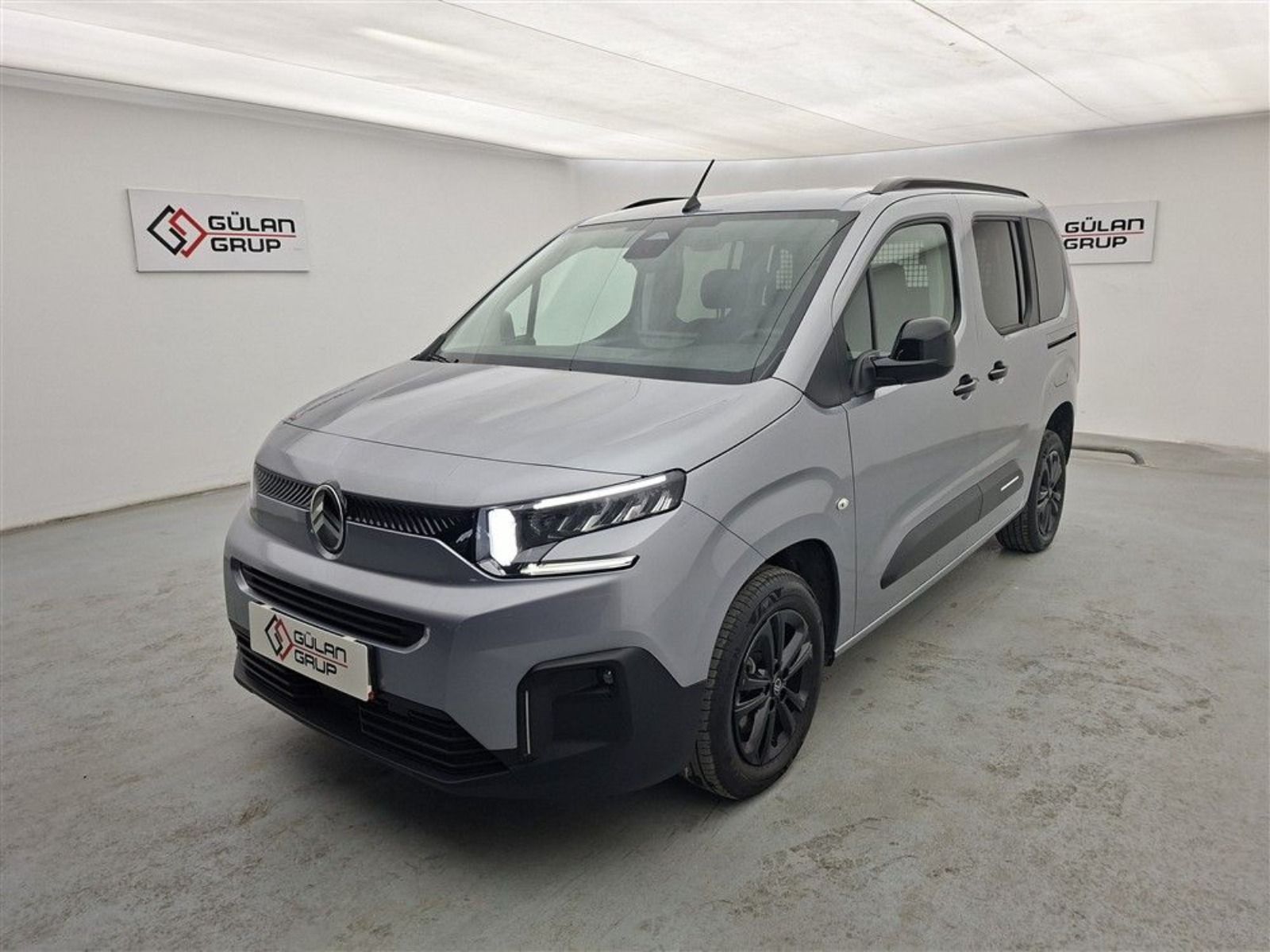 GÜLAN 2.EL - 2025 CİTROEN BERLİNGO 1.5 BLUEHDI PLUS EAT8 130 HP