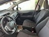 2013 Benzin Otomatik Toyota Yaris Kırmızı Yükseliş Nakil Araçları Turizm Ticaret ve Sanayi Anonim Şirketi