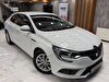 2017 Dizel Otomatik Renault Megane Beyaz Polat Araç Dizayn Otomotiv İnşaat Sanayi Ve Ticaret Limited Şirketi