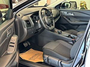2022 MHEV Otomatik Nissan Qashqai Beyaz Borovalı