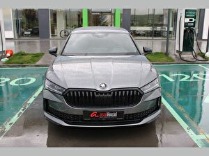 2025 Elektrik Otomatik Skoda Superb Gri Asal