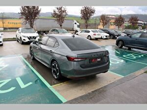 2025 Elektrik Otomatik Skoda Superb Gri Asal