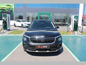 2025 Benzin Otomatik Skoda Kamiq Siyah Asal